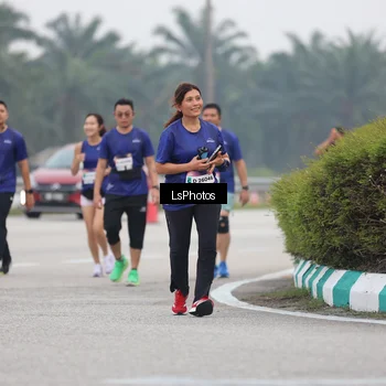 Runner Photo 7363655