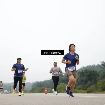 Runner Photo 7363669