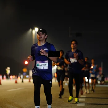 Runner Photo 7363684