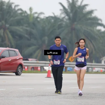 Runner Photo 7363690