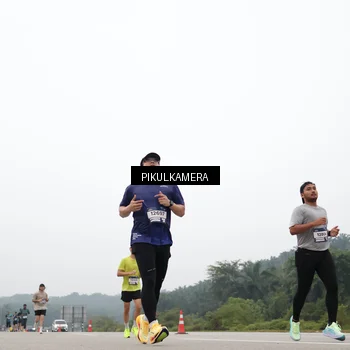 Runner Photo 7363728