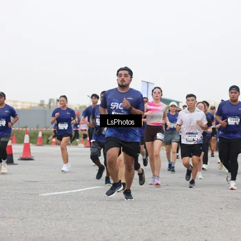 Runner Photo 7363731