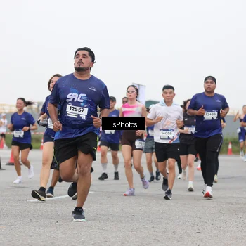 Runner Photo 7363748
