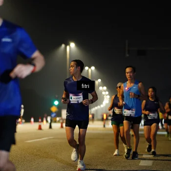 Runner Photo 7363749