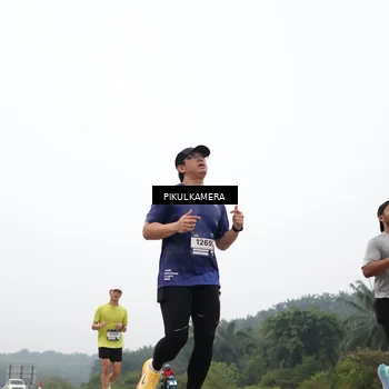 Runner Photo 7363844
