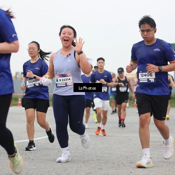 Runner Photo 7363860