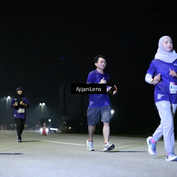 Runner Photo 7363876