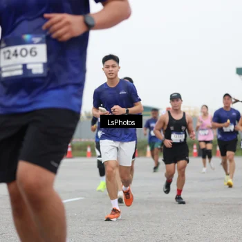 Runner Photo 7363888