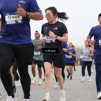Runner Photo 7363900
