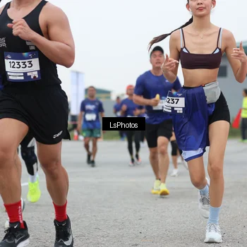 Runner Photo 7363944