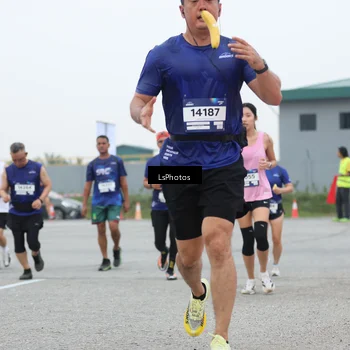 Runner Photo 7363957
