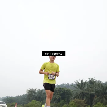 Runner Photo 7364000