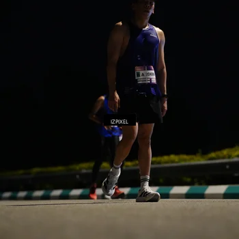 Runner Photo 7364041