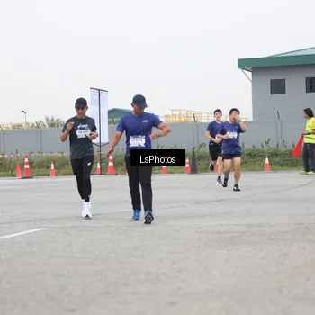 Runner Photo 7364074