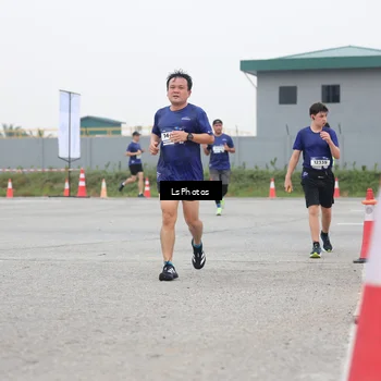 Runner Photo 7364109