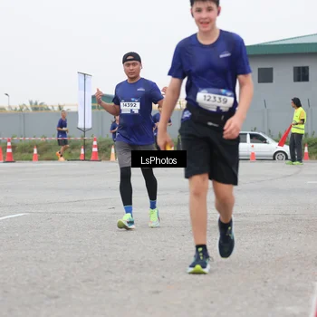 Runner Photo 7364131