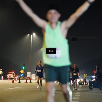 Runner Photo 7364135