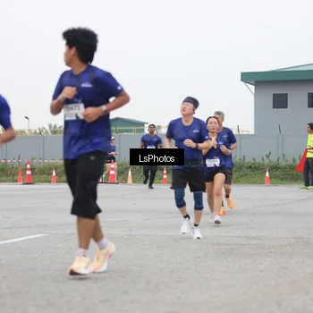 Runner Photo 7364174