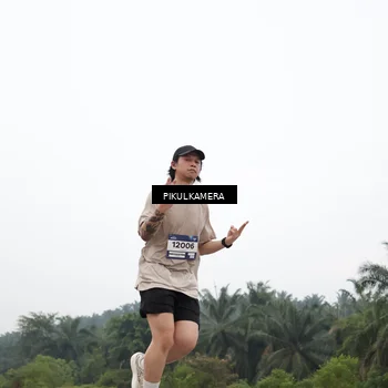 Runner Photo 7364192