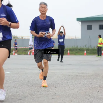 Runner Photo 7364194