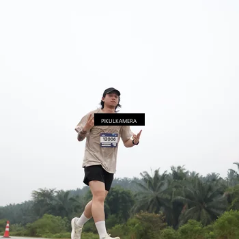 Runner Photo 7364199