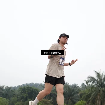 Runner Photo 7364201