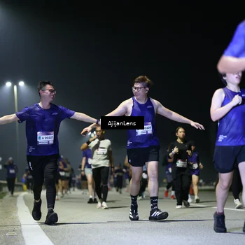 Runner Photo 7364211