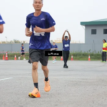 Runner Photo 7364214