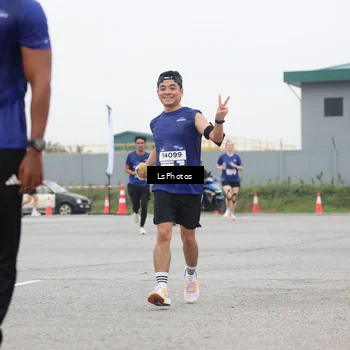 Runner Photo 7364259