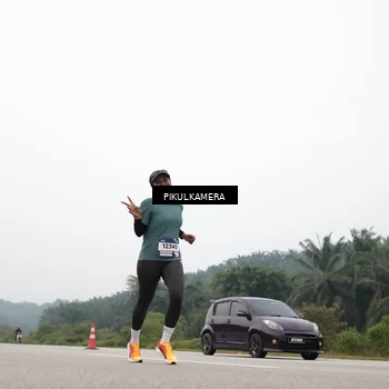 Runner Photo 7364277