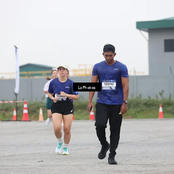 Runner Photo 7364304