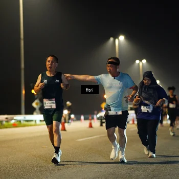 Runner Photo 7364311