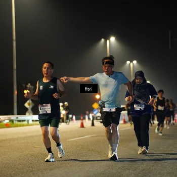 Runner Photo 7364319