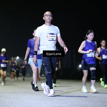 Runner Photo 7364343