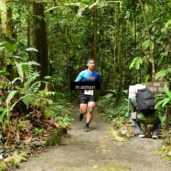Runner Photo 7364345