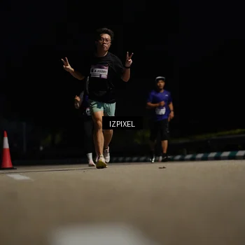 Runner Photo 7364346