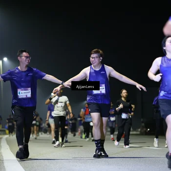 Runner Photo 7364355