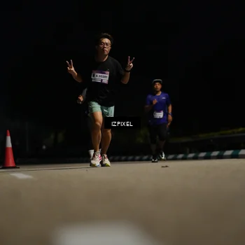 Runner Photo 7364360