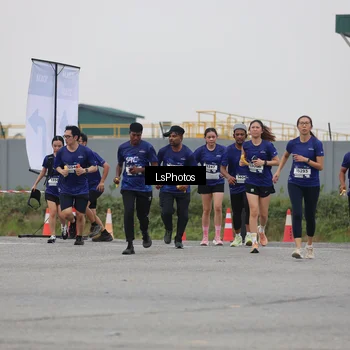Runner Photo 7364439