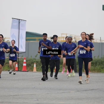 Runner Photo 7364467