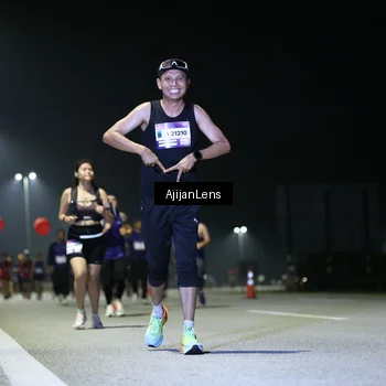 Runner Photo 7364537