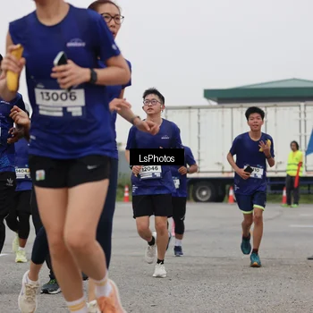 Runner Photo 7364590