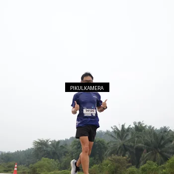 Runner Photo 7364617