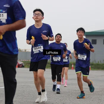 Runner Photo 7364620