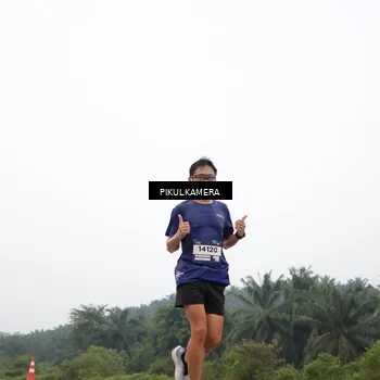 Runner Photo 7364639