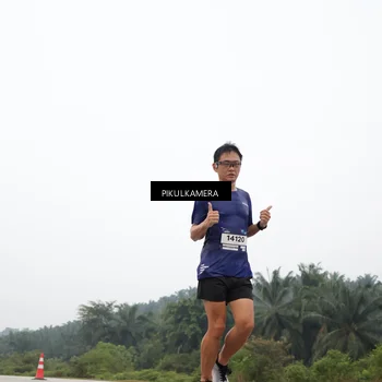 Runner Photo 7364650