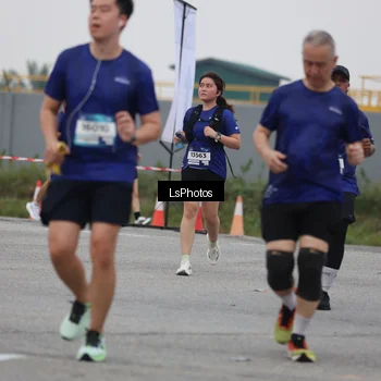 Runner Photo 7364667
