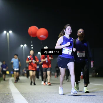 Runner Photo 7364675