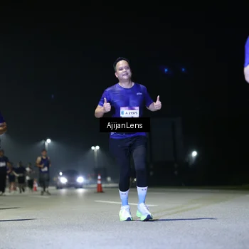 Runner Photo 7364684