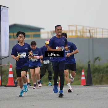 Runner Photo 7364696